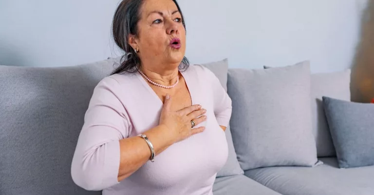 Acute Coronary Syndrome: Warning Signs and Emergency Cardiac Care in Los Cabos